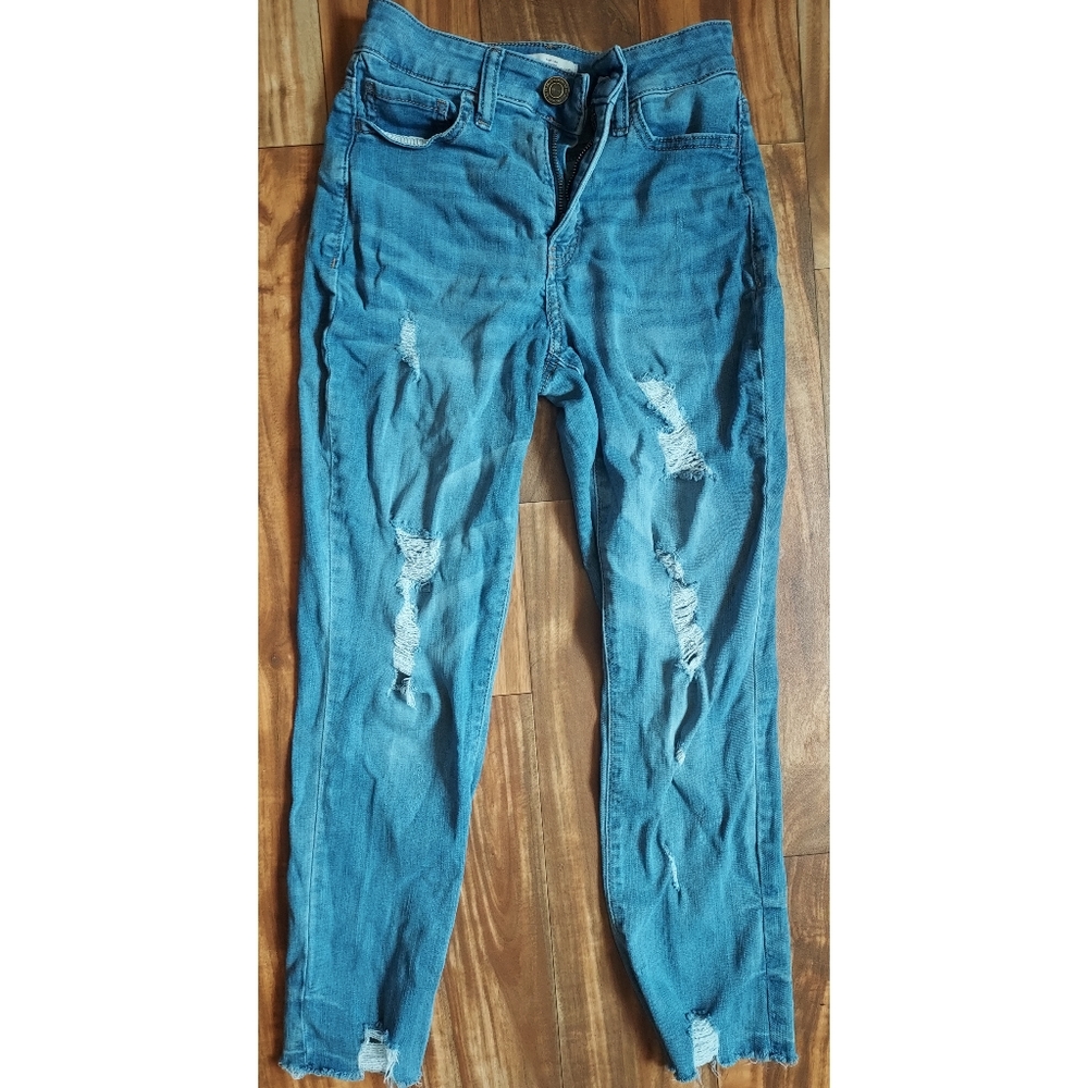 So Ripped Blue Jeans - Picture 3 of 5